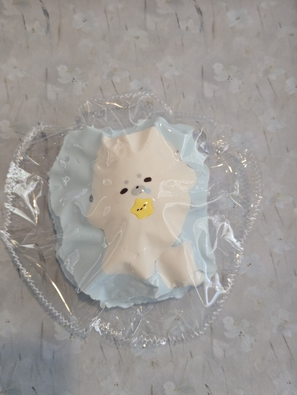 Taba Squishy Seal On Water